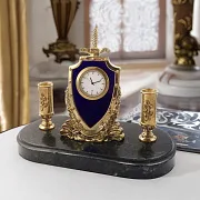 Часы «Наградные» со щитом, мечом и подставками — красивый подарок — фотография 1