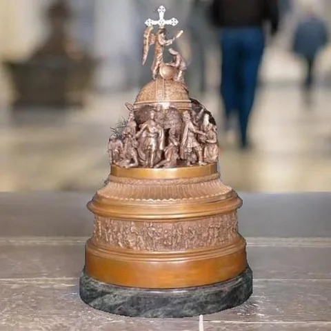 Бронзовая миниатюра «1000-летие Руси» — красивый подарок