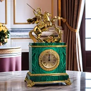 Часы «Георгий Победоносец» из малахита — фотография 1