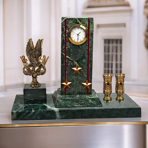 Часы «Погон» с гербом ОКС МВД и подставками в подарок