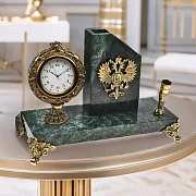 Часы «Элина» с гербом РФ и подставкой — необычный подарок — фотография 1